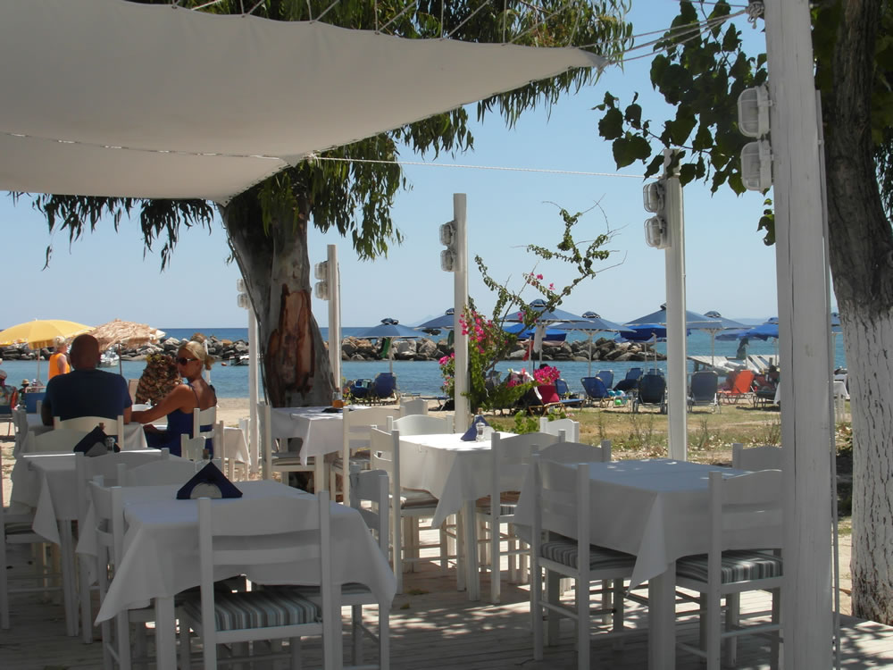 Bar Restaurant at Katelios beach