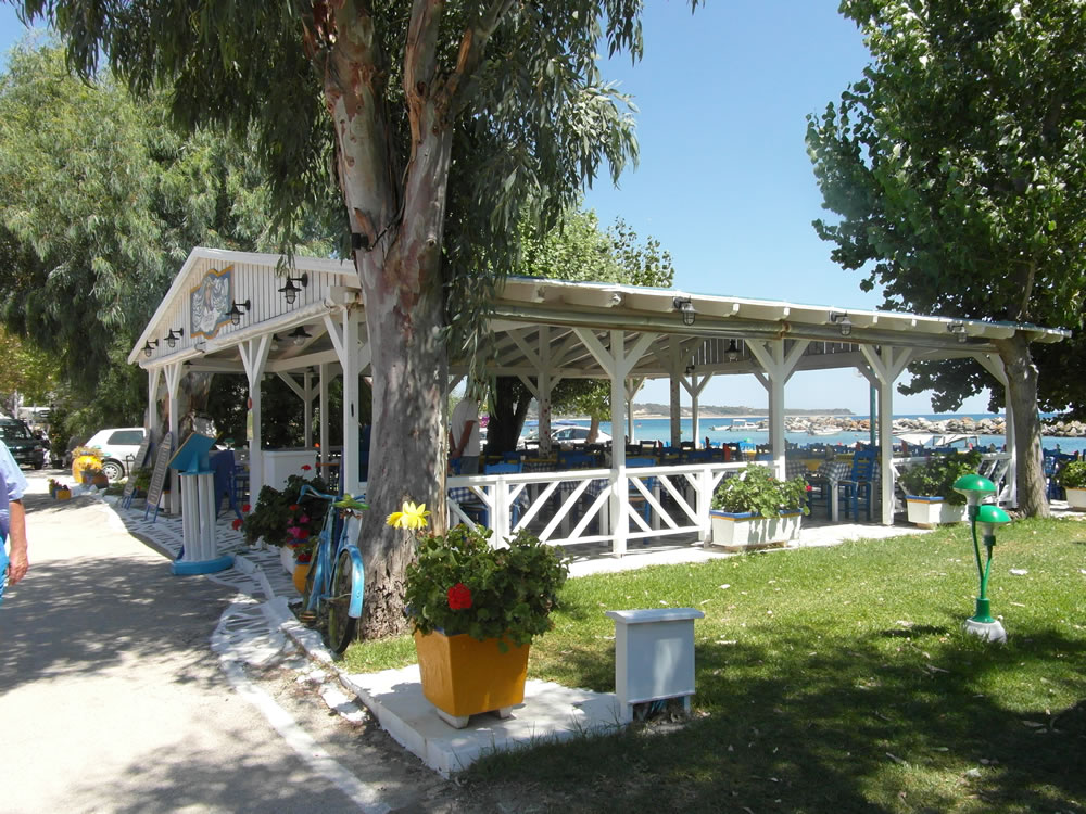 Bar Restaurant at Katelios beach