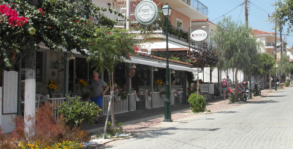 There are many shops and supermarkets in Skala, Kefalonia